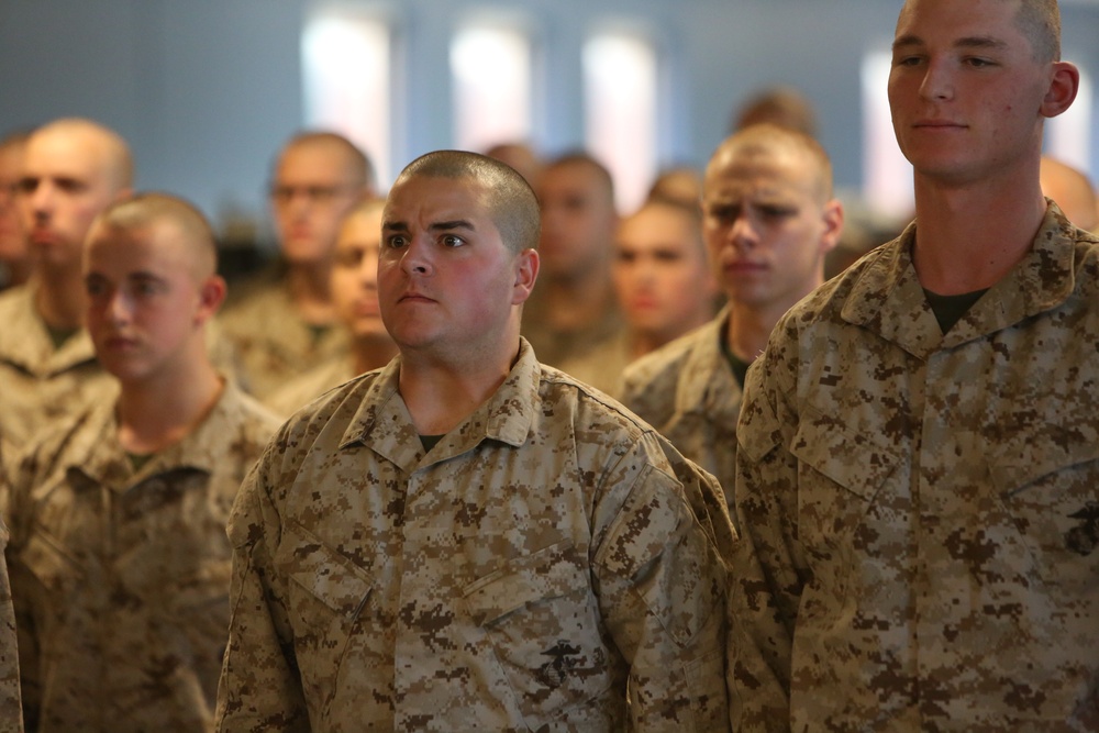 Dvids Images Photo Gallery Marine Recruits Survive First Encounter With Parris Island Drill