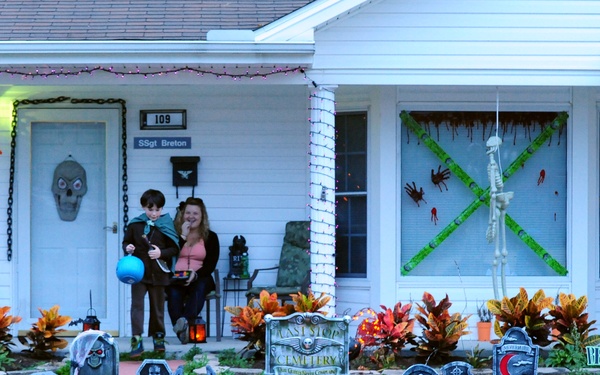 Team Seymour oozes Halloween spirit