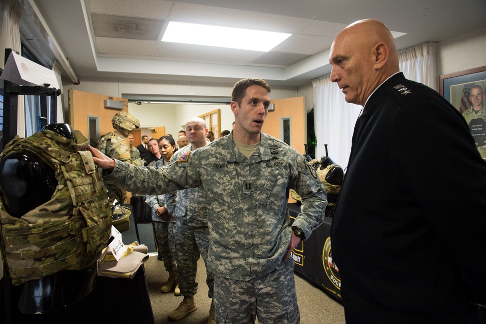 Army Chief of Staff visits Program Executive Office (PEO) Soldier