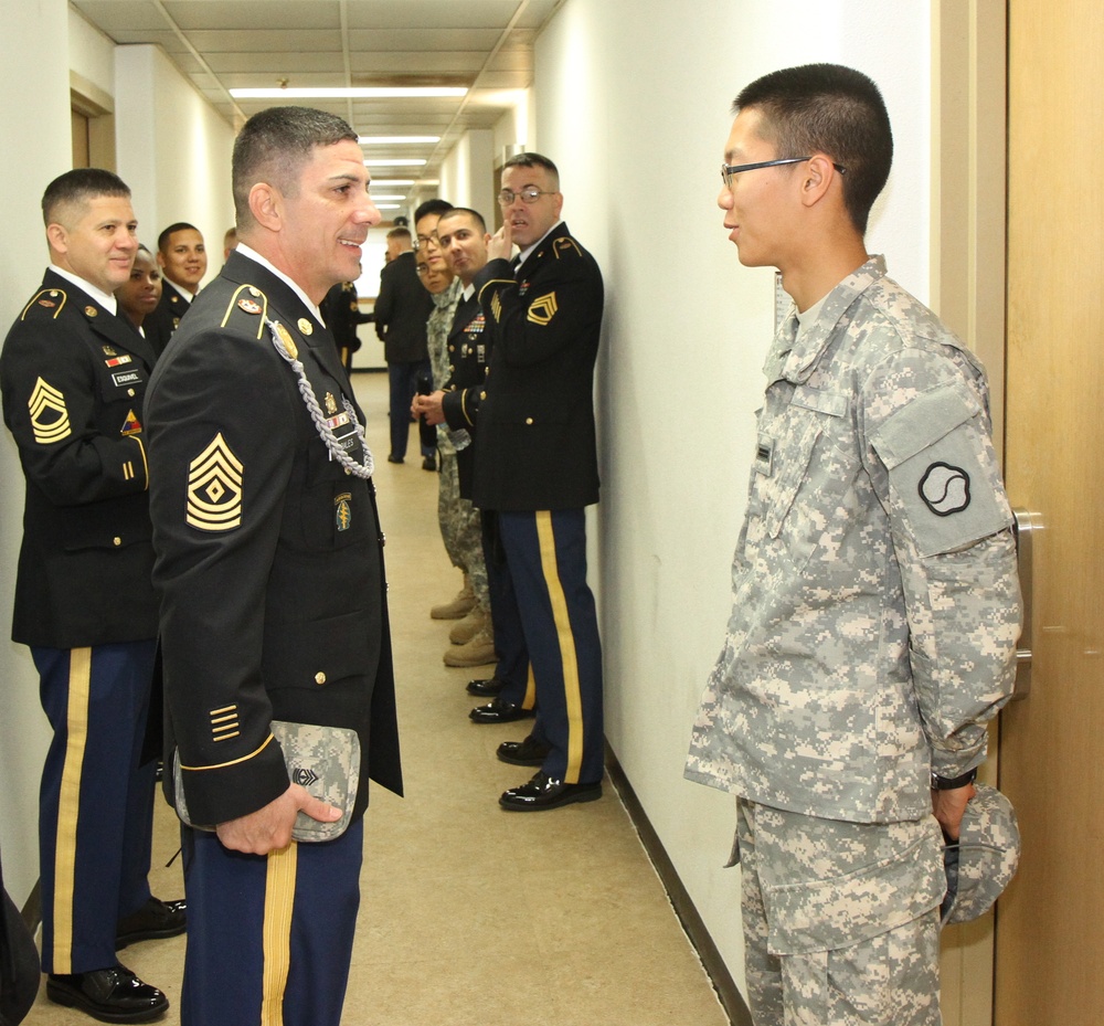 Soldiers grow from 19th ESC’s pay-day activities