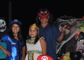 Trunk-or-Treat!