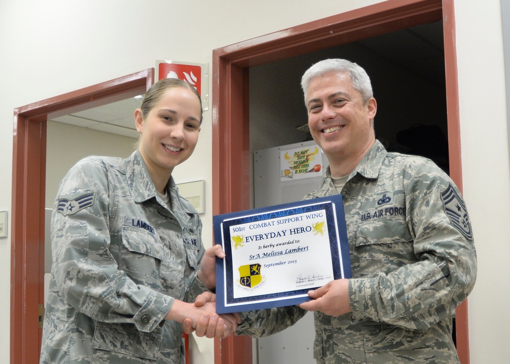 Airman receives Everday Hero award
