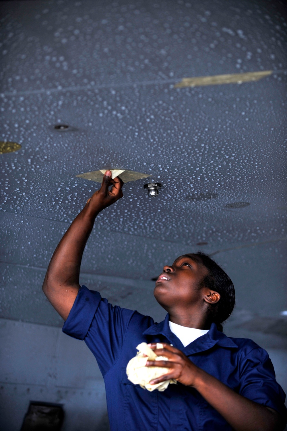 Aircraft washing: not your average bubble bath