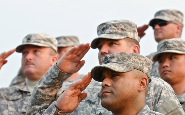 Saluting soldiers