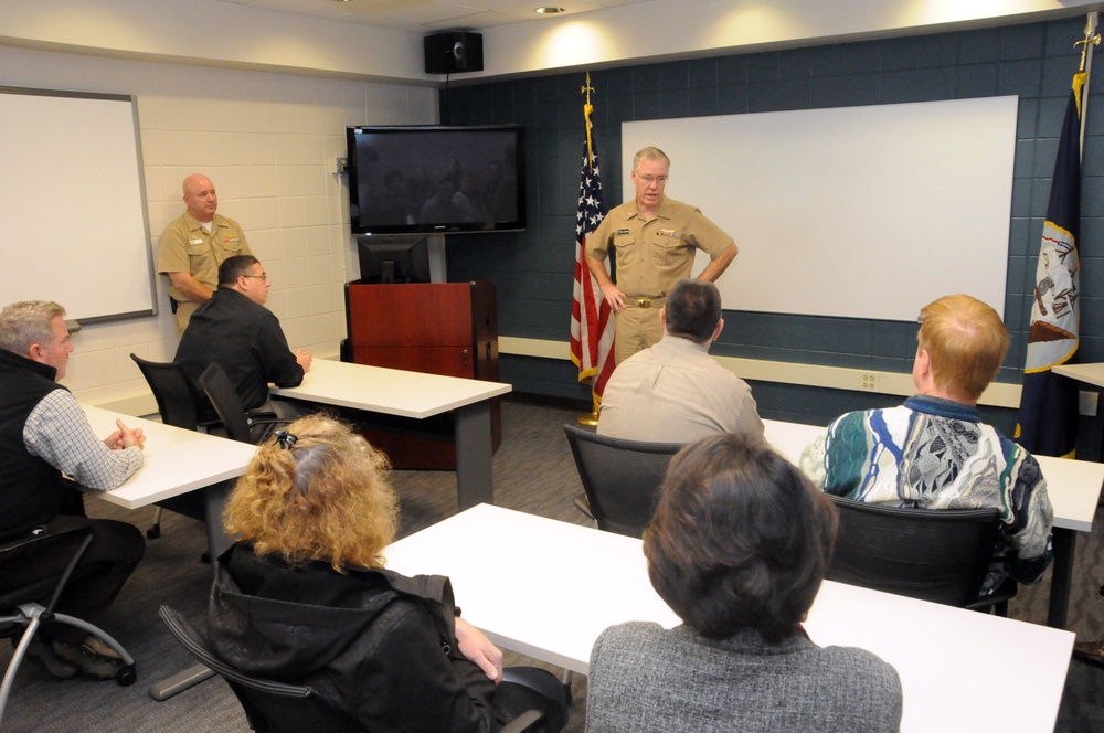 NETC commander visits Center for Service Support