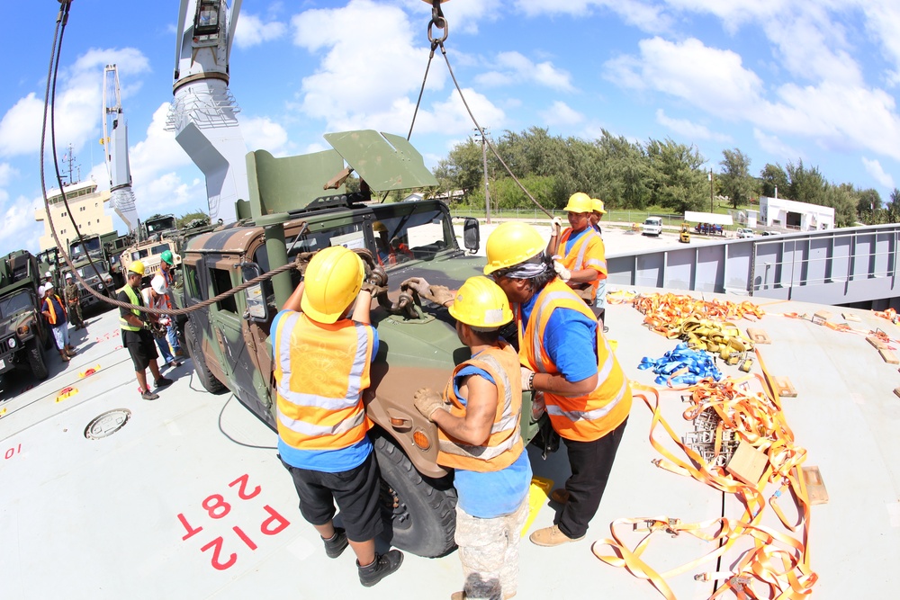 Marine Corps heavy equipment arrives in Tinian