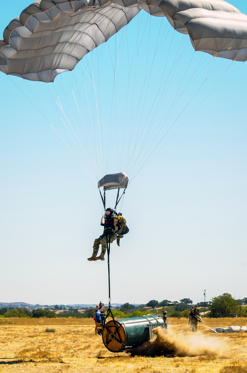 Military Tandem Tethered Bundle (MTTB) Training with pararescue