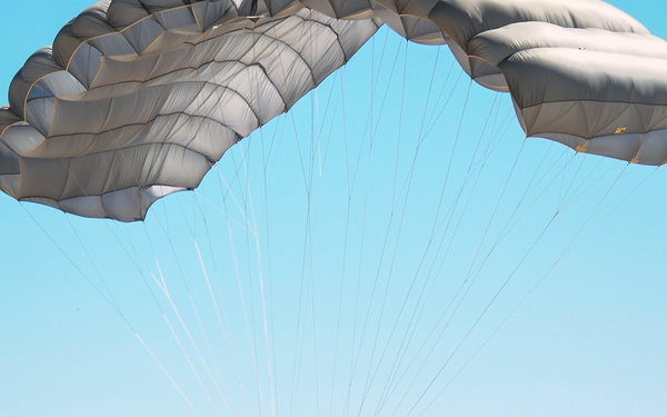 Military Tandem Tethered Bundle (MTTB) Training with pararescue