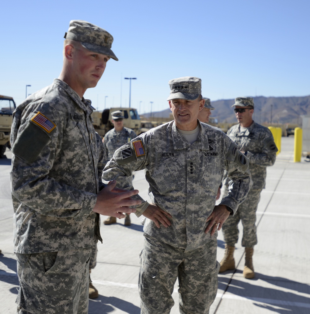 Gen. Daniel B. Allyn visits Fort Bliss