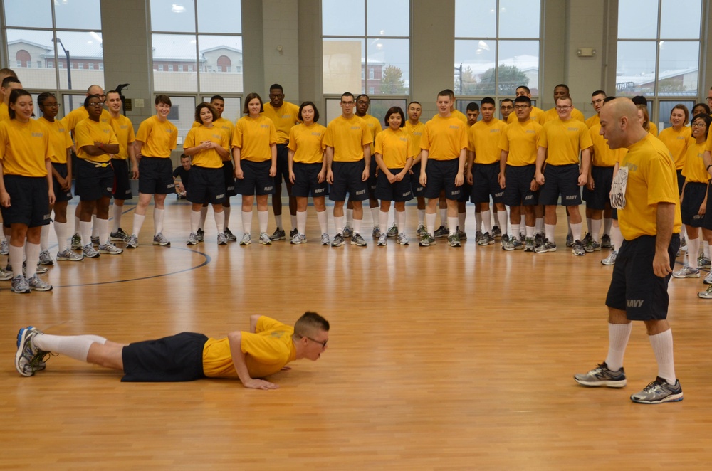 Recruits compete in Captain's Cup