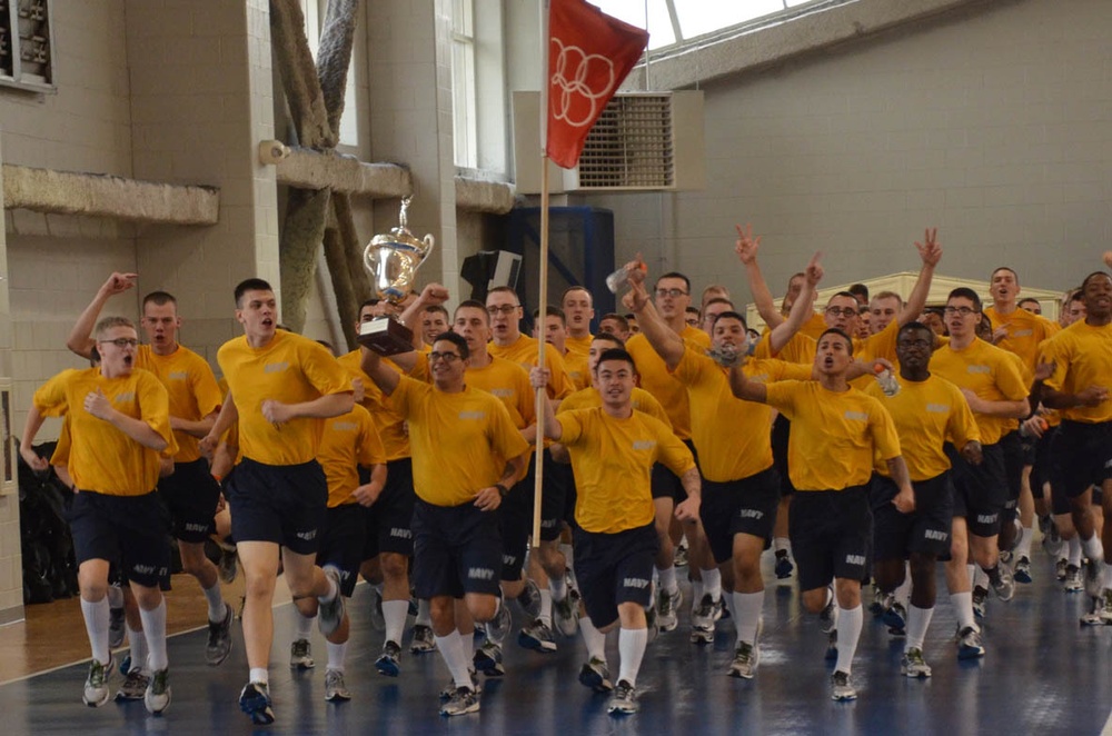 Recruits compete in Captain's Cup