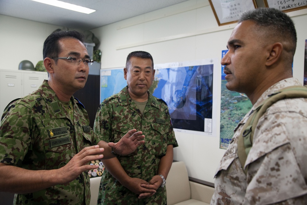 Marines strengthen ties at JGSDF’s Camp Naha