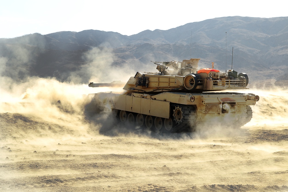 ‘Dark Horse’ trains on mechanized-assault course