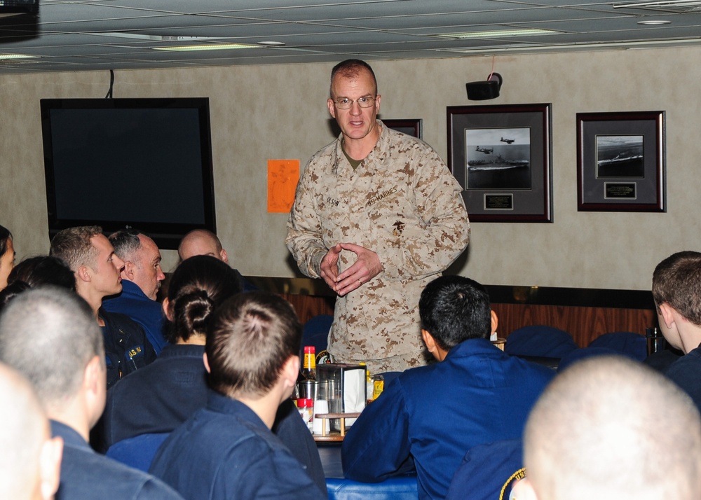 Brig. Gen. Olson visits Boxer