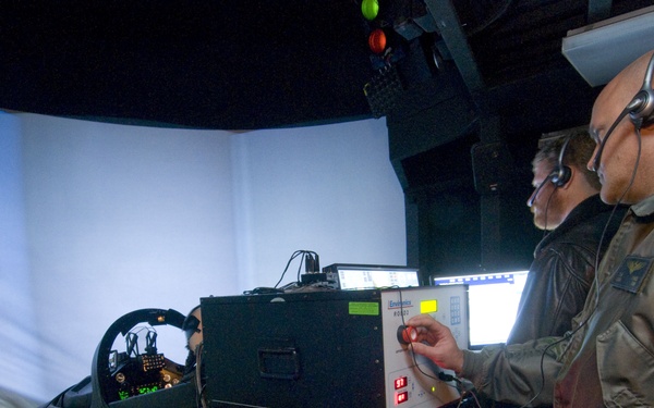 Dynamic hypoxia training