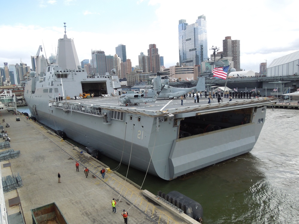 USS New York in New York City for Veterans Week