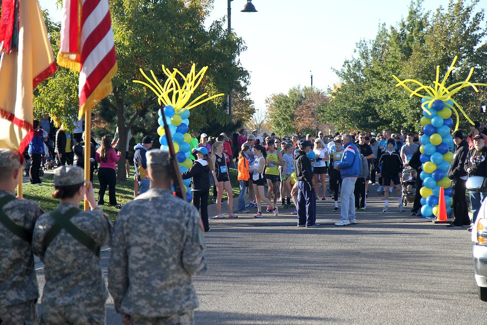 451st ESC color guard supports Inspire Hope Run