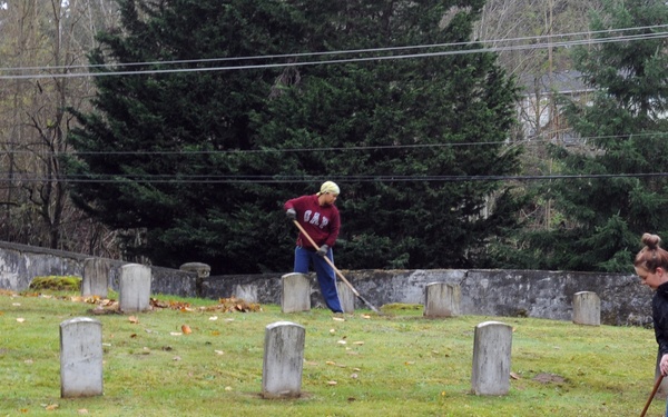 Soldier Home Cemetery cleanup