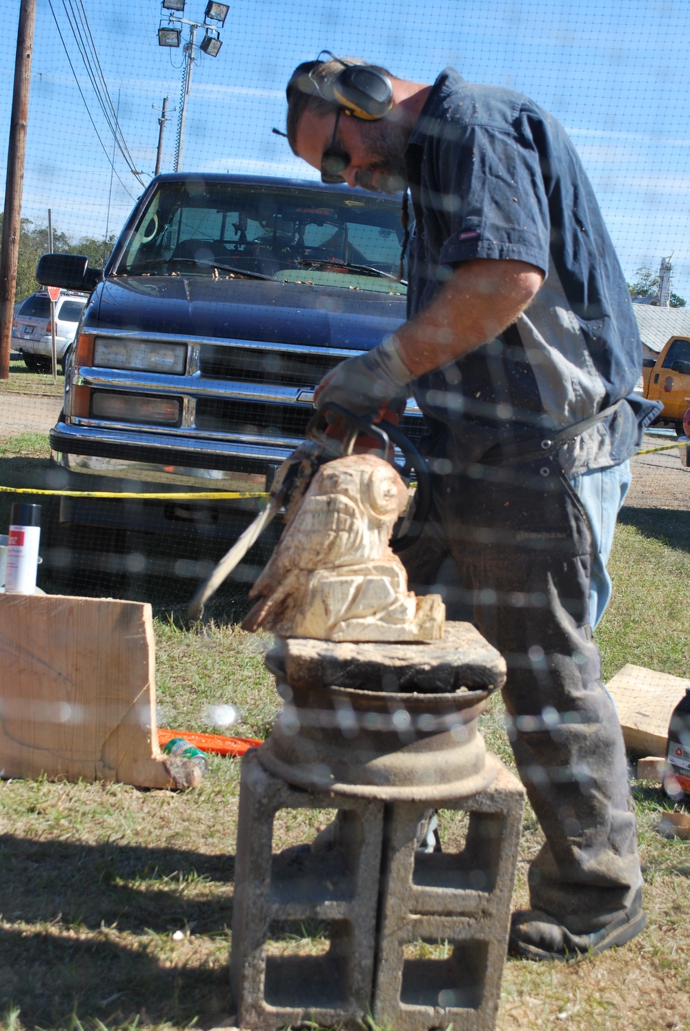 Sledgehammer soldiers and Stewart County unite during Pig Fest