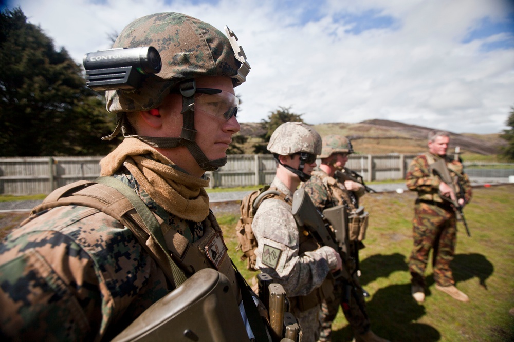 Personal Protection Team of SK13 puts rounds down range