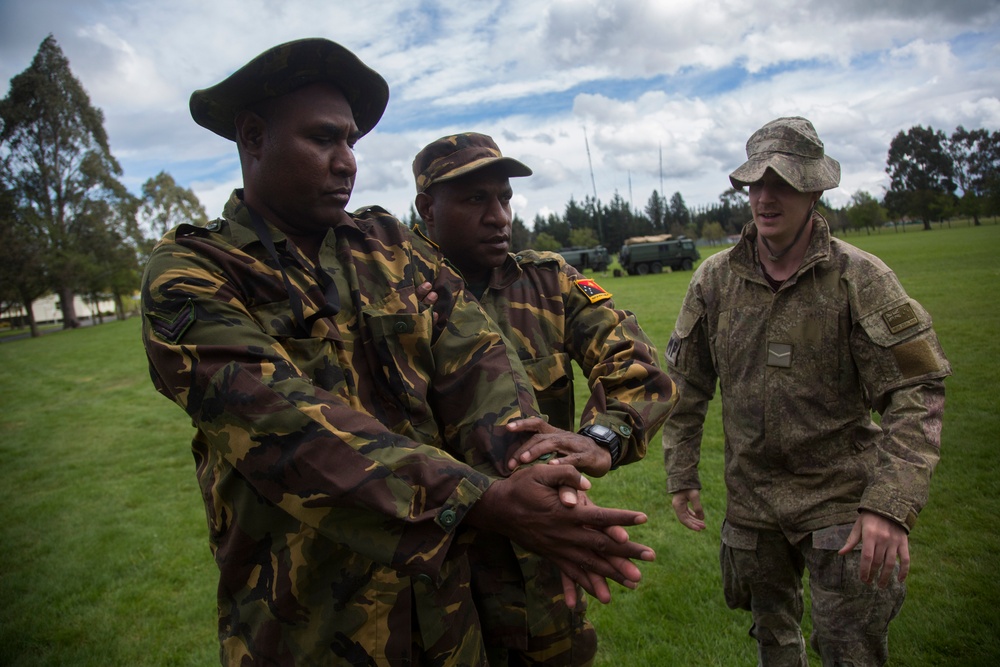 Marine MPs train with Tongan, Papua New Guinean soldiers