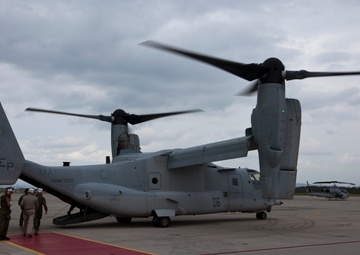 Osprey lands on JMSDF ship for first time in Asia-Pacific