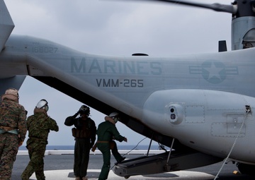 Osprey lands on JMSDF ship for first time in Asia-Pacific
