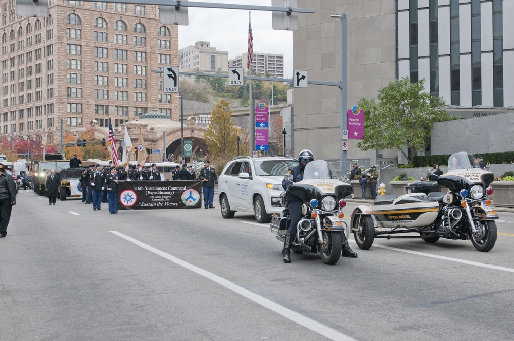 2013 Pittsburgh Veterans Day Parade