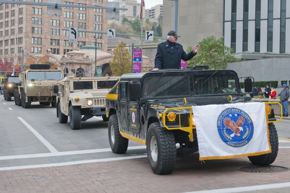 DVIDS Images 2013 Pittsburgh Veterans Day Parade [Image 4 of 10]