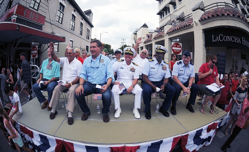 DVIDS Images Key West Veterans Day Parade [Image 4 of 9]