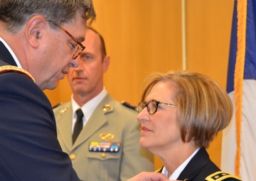 Surgeon General receives award