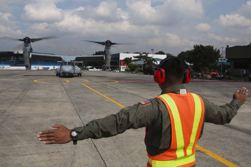 Ospreys Depart Villamor