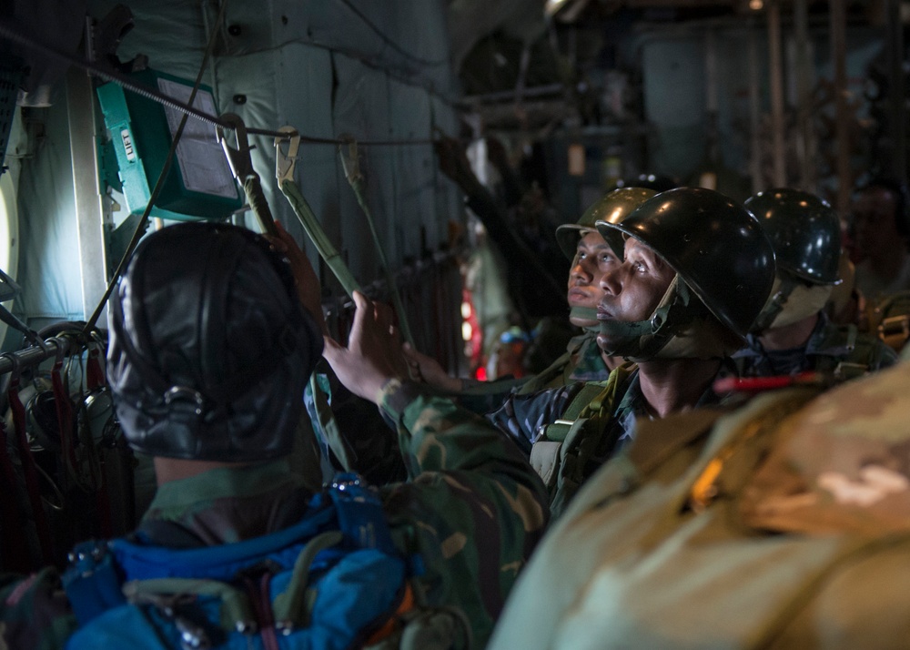 Bangladeshi and U.S. Paratroopers Take to the Skies at Cope South 14