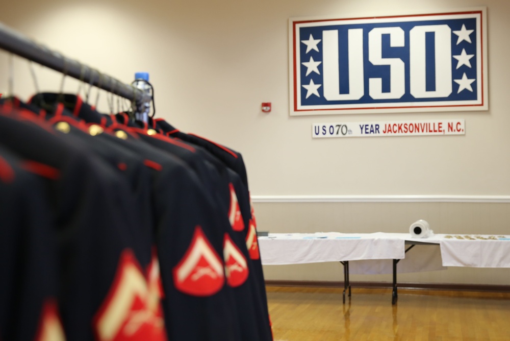 Operation: Dress Blues helps Marines find uniforms