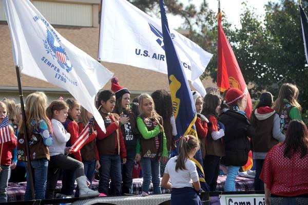 Veterans Day Parade honors service members past, present