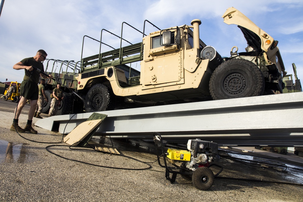 26TH MEU WASH-DOWN