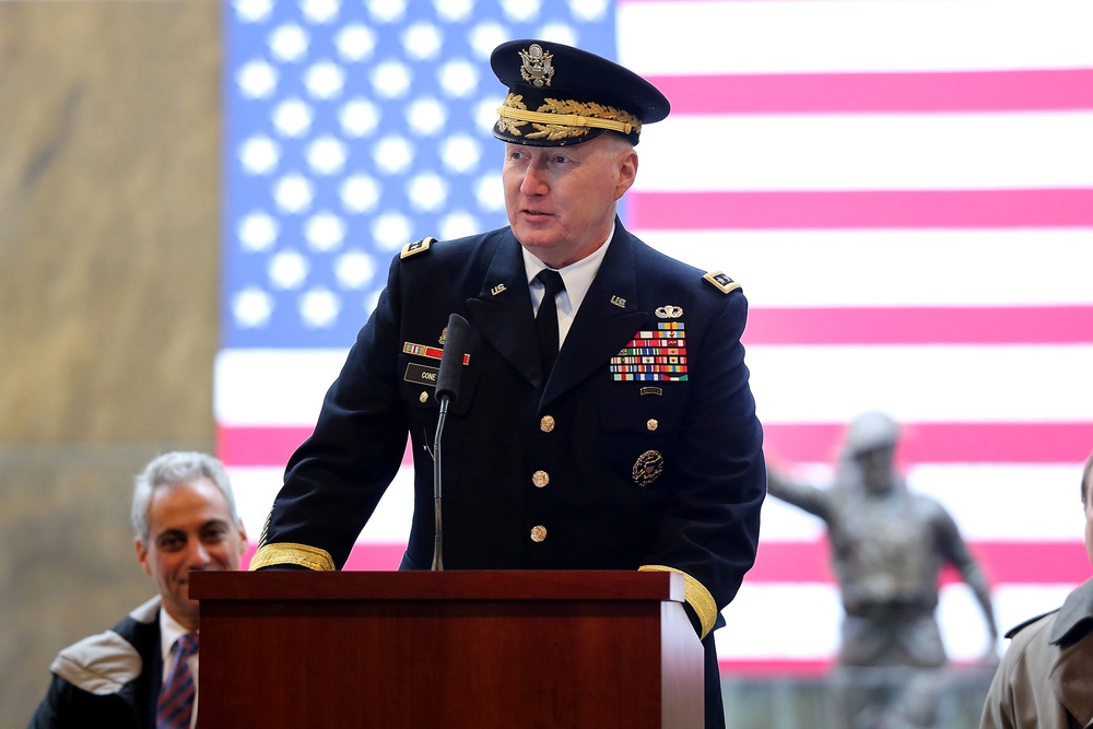 DVIDS Images Army senior leader speaks at Chicago’s Veterans Day