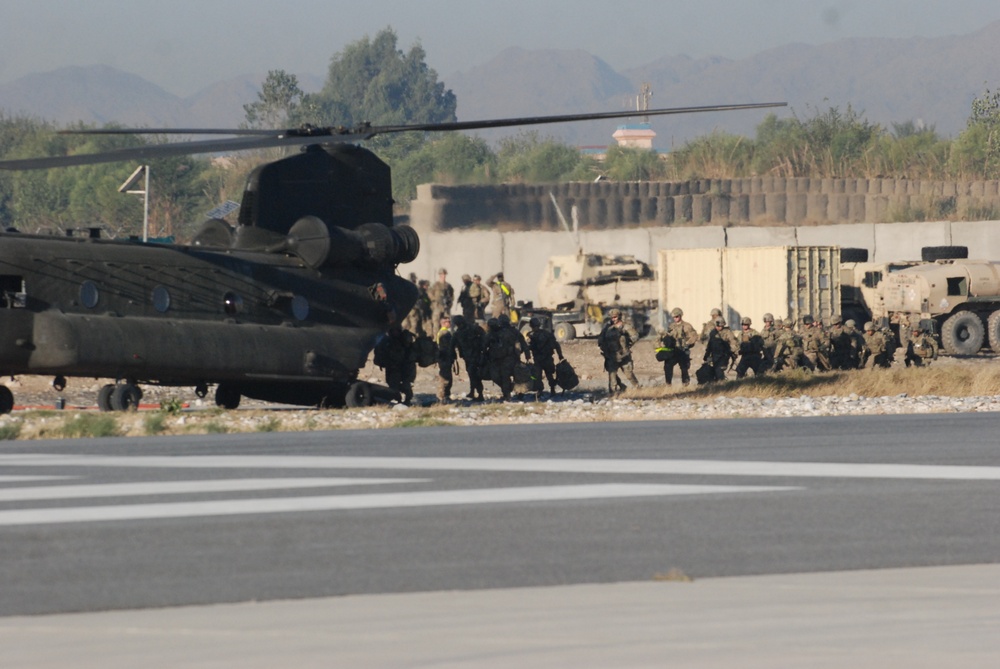 10th Combat Aviation Brigade CH-47 Chinook helicopters provide heavy lift capabilities over eastern Afghanistan