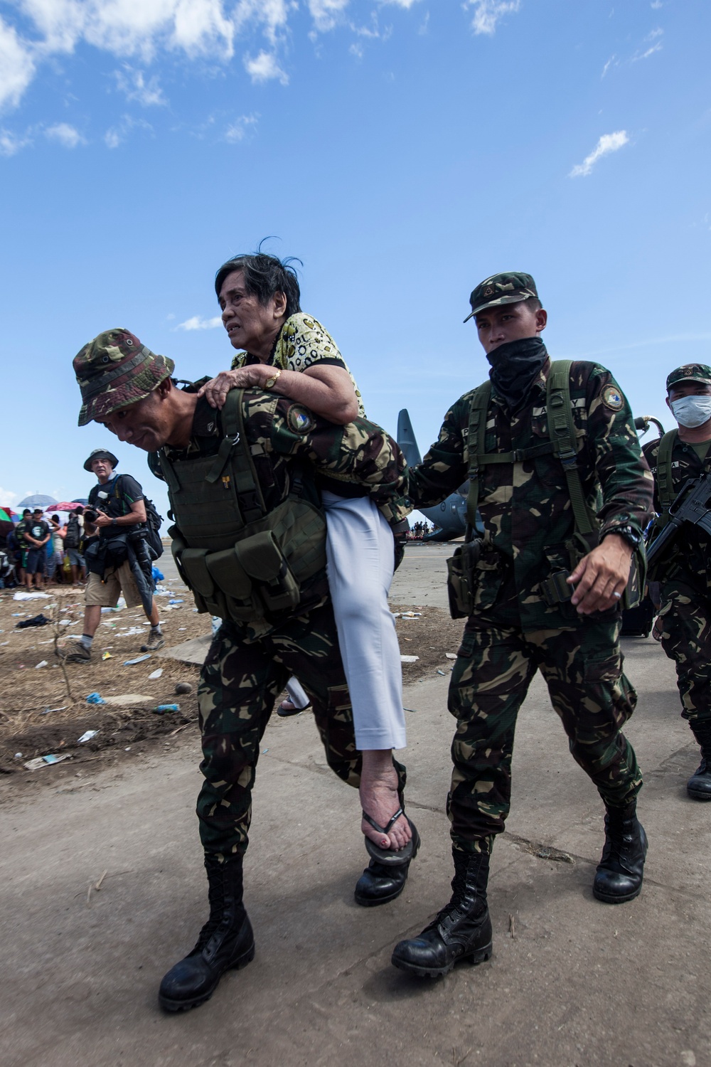 Multi-national relief aid in Tacloban during Operation Damayan