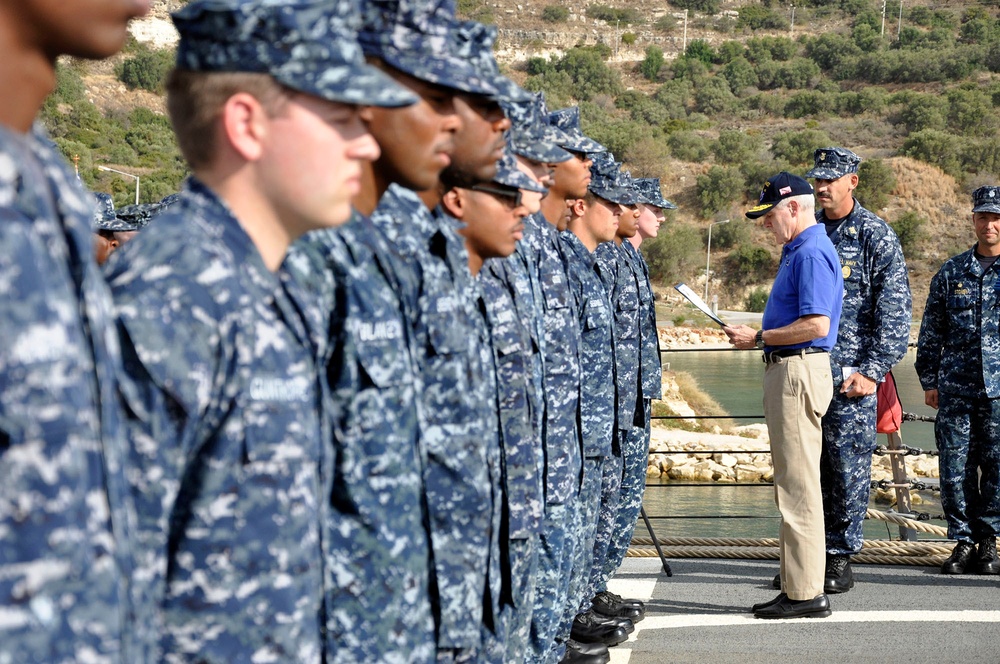 Mabus visits Naval Support Activity, Souda Bay
