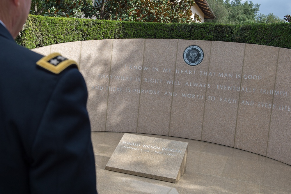 CJCS attends Reagan National Defense Forum