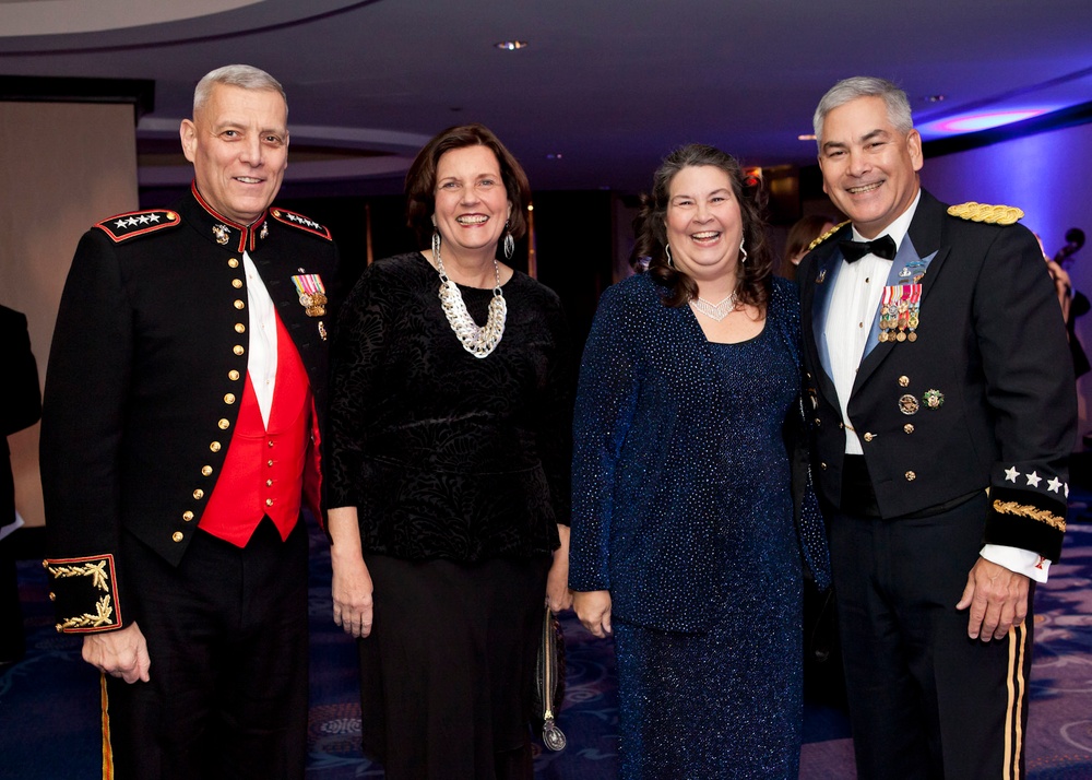DVIDS Images 2013 USO Gala [Image 1 of 22]