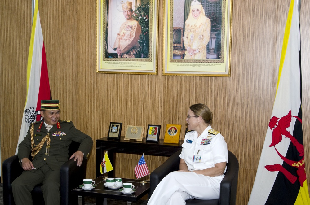 CARAT 2013 military naval exercise underway in Brunei