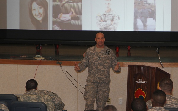 CSM Devens speaks NCOs' responsibility