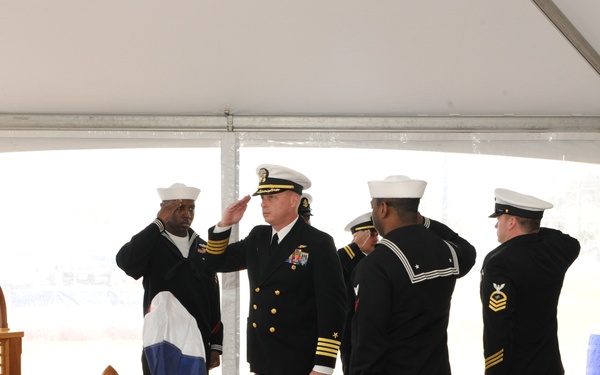 Expeditionary Training Group holds change of command