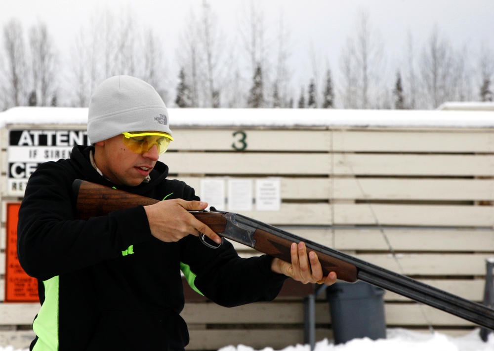 Alaska soldiers build cohesion and resilience