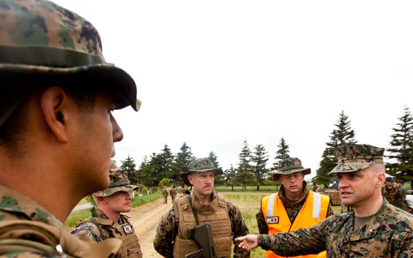 I MEF Deputy Commanding General tours SK13