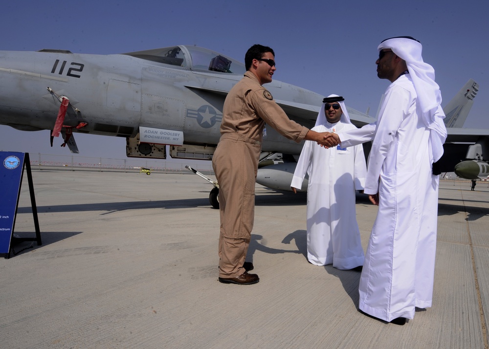 US military supports 2013 Dubai Airshow