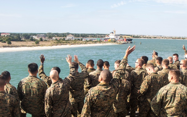 USS San Antonio offload