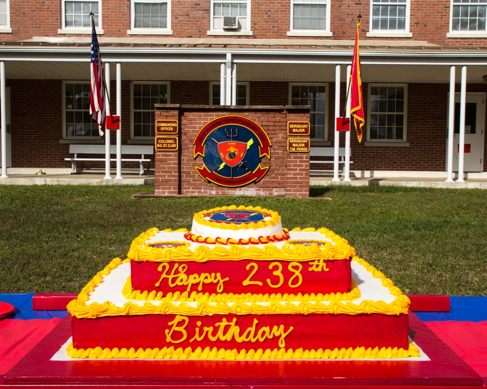 26th MEU cake-cutting ceremony